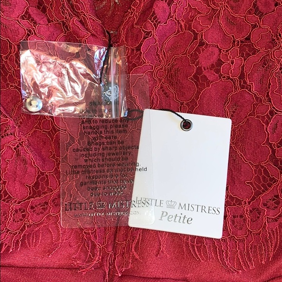 Little Mistress red dress with lace top, Sz SP - Picture 8 of 9